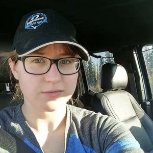 Meet your Posher, Candace